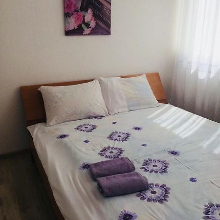 Cozy Apartment Near The Airport "Kyiv" Exterior foto
