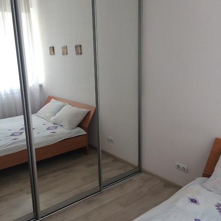 Cozy Apartment Near The Airport "Kyiv" Exterior foto